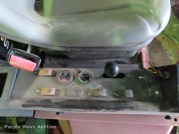 image for item DF7749 Toro Groundmaster 4000D lawn mower