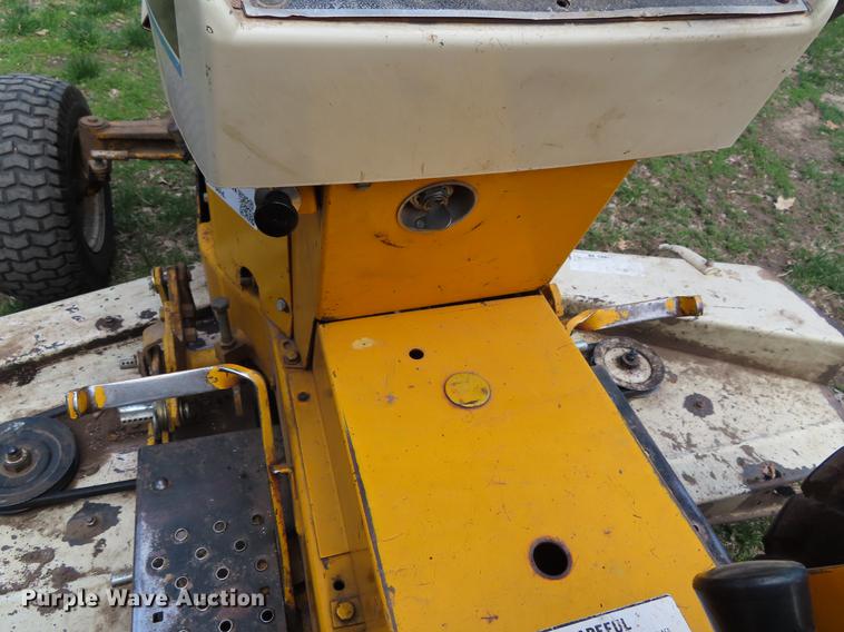 image for item DF7792 1972 International 154 Cub Lo-Boy tractor with mower