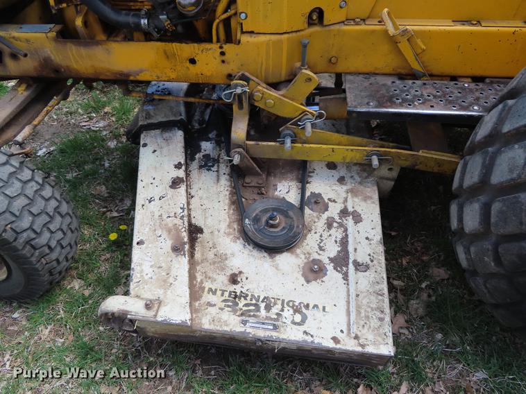 image for item DF7792 1972 International 154 Cub Lo-Boy tractor with mower