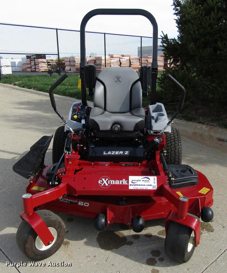 image for item DF7941 Ex Mark Lazer ZTR lawn mower