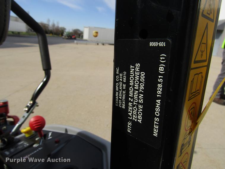 image for item DF7941 Ex Mark Lazer ZTR lawn mower