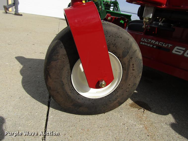 image for item DF7941 Ex Mark Lazer ZTR lawn mower