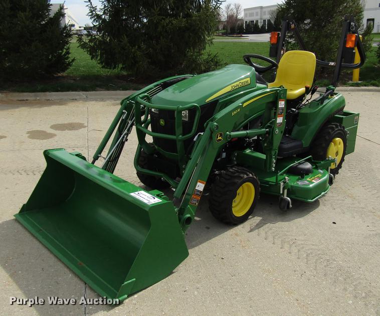 image for item DF7942 2018 John Deere 1023E MFWD tractor