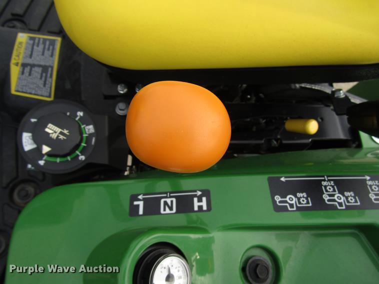 image for item DF7942 2018 John Deere 1023E MFWD tractor