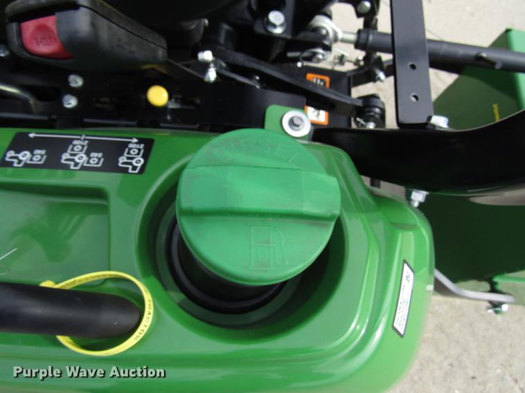 image for item DF7942 2018 John Deere 1023E MFWD tractor