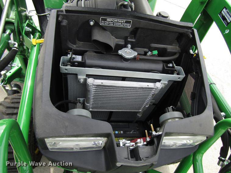 image for item DF7942 2018 John Deere 1023E MFWD tractor