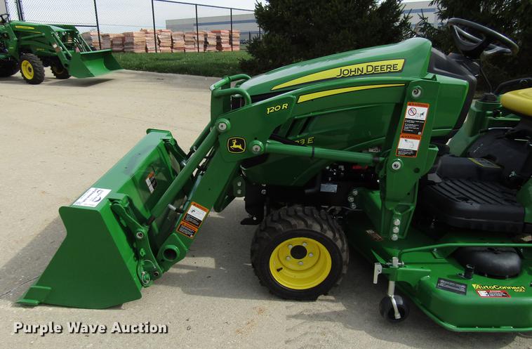 image for item DF7942 2018 John Deere 1023E MFWD tractor