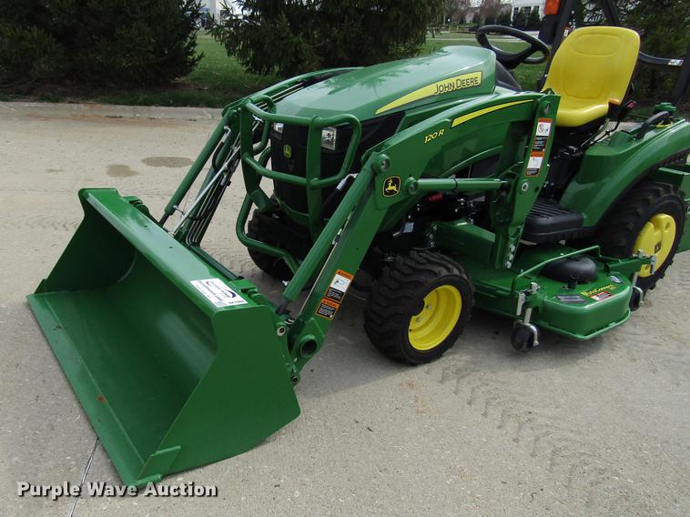 image for item DF7942 2018 John Deere 1023E MFWD tractor
