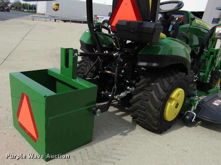 image for item DF7942 2018 John Deere 1023E MFWD tractor