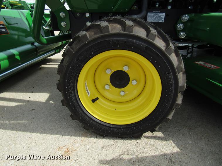 image for item DF7942 2018 John Deere 1023E MFWD tractor