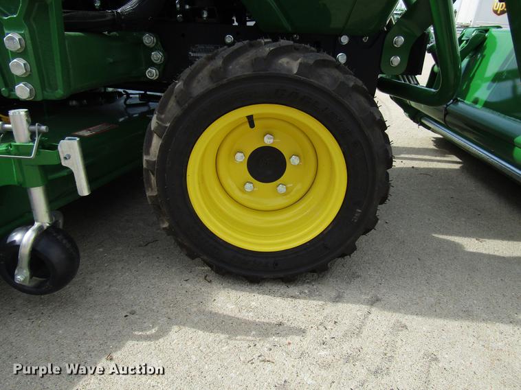 image for item DF7942 2018 John Deere 1023E MFWD tractor
