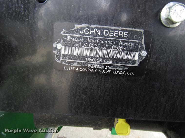 image for item DF7942 2018 John Deere 1023E MFWD tractor