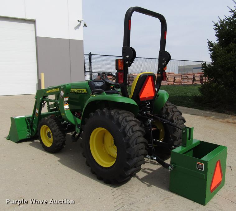 image for item DF7943 2017 John Deere 3025E MFWD tractor