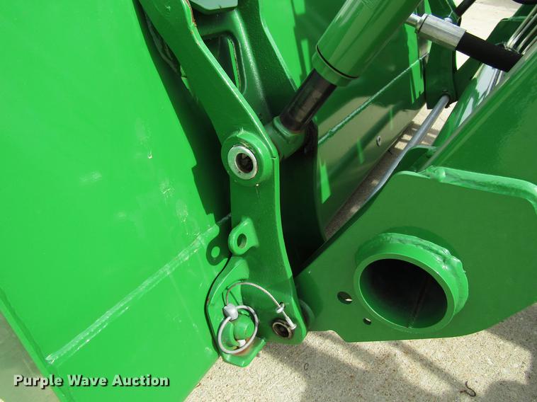 image for item DF7943 2017 John Deere 3025E MFWD tractor