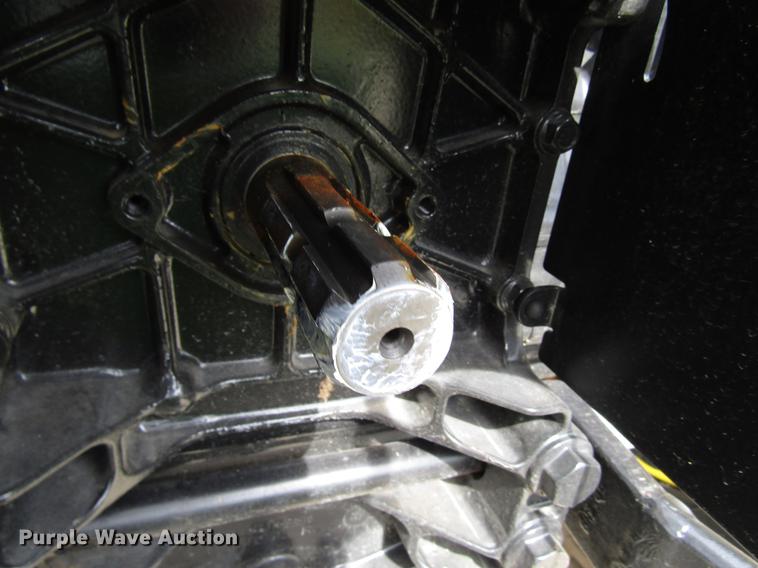 image for item DF7943 2017 John Deere 3025E MFWD tractor