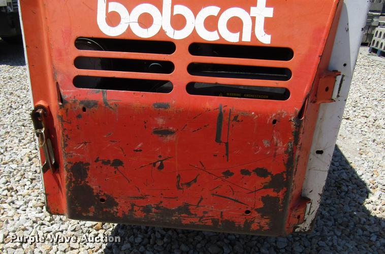 image for item DF7995 Bobcat 743 skid steer