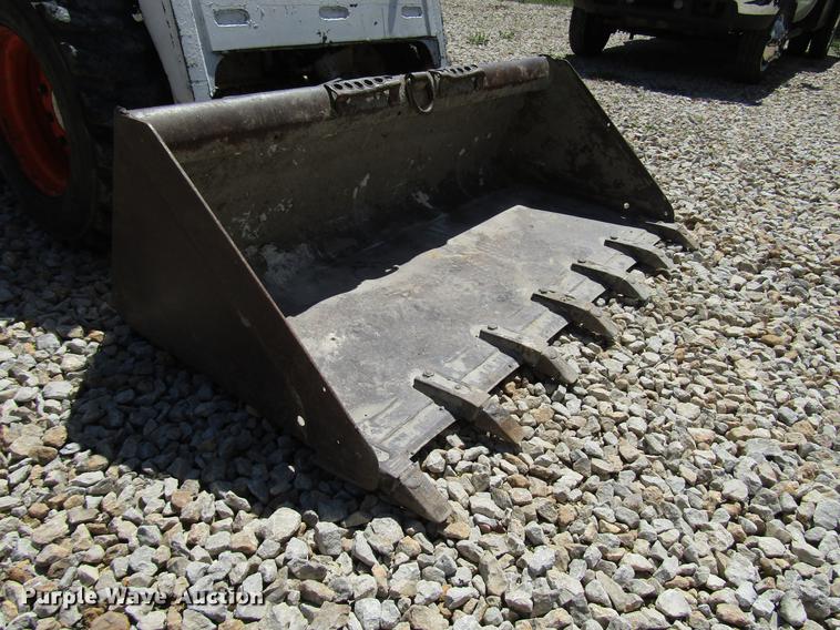 image for item DF7995 Bobcat 743 skid steer