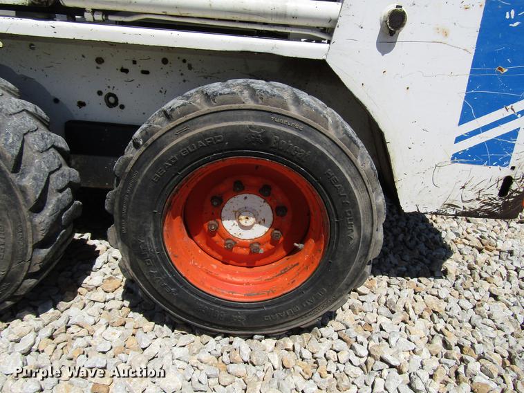 image for item DF7995 Bobcat 743 skid steer
