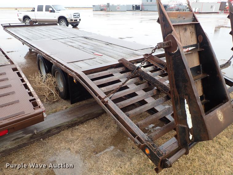 image for item DF8779 2000 Sure Pull equipment trailer