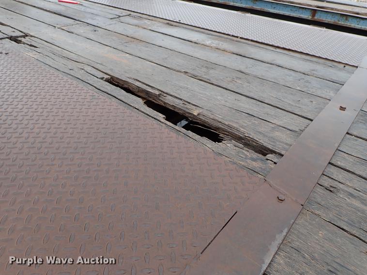 image for item DF8779 2000 Sure Pull equipment trailer