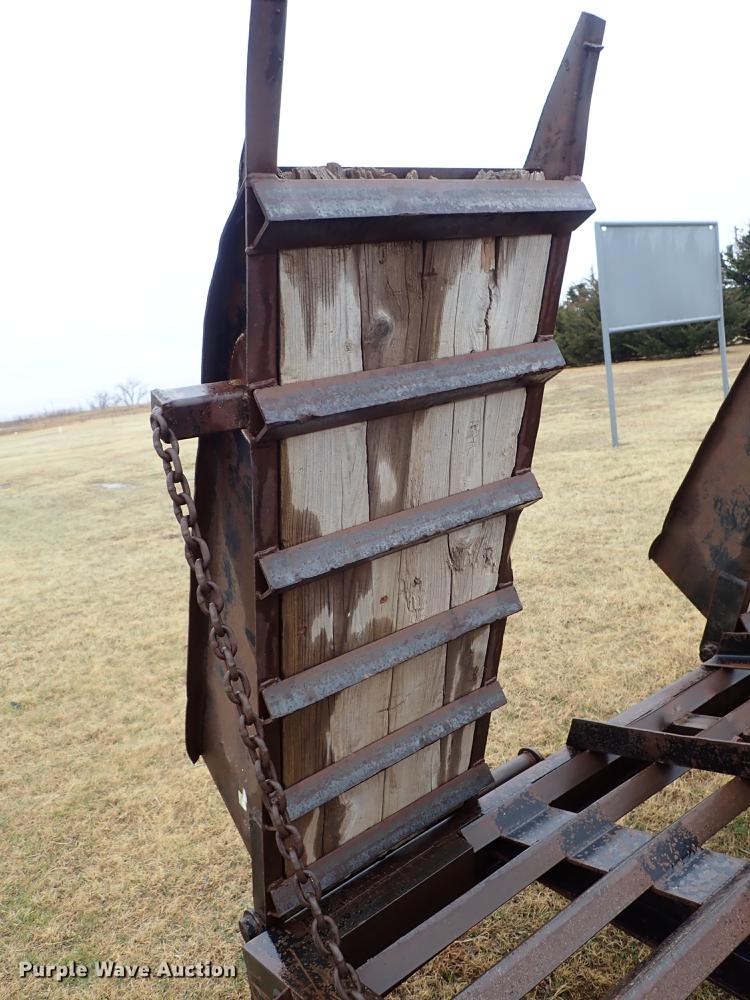 image for item DF8779 2000 Sure Pull equipment trailer