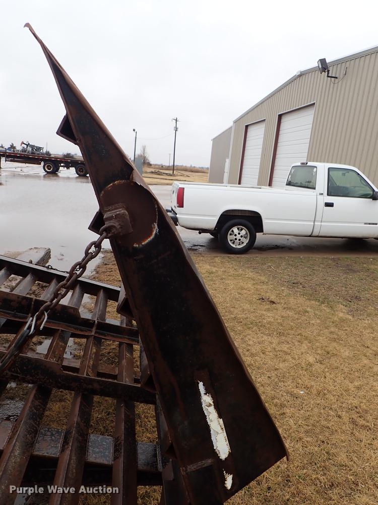 image for item DF8779 2000 Sure Pull equipment trailer