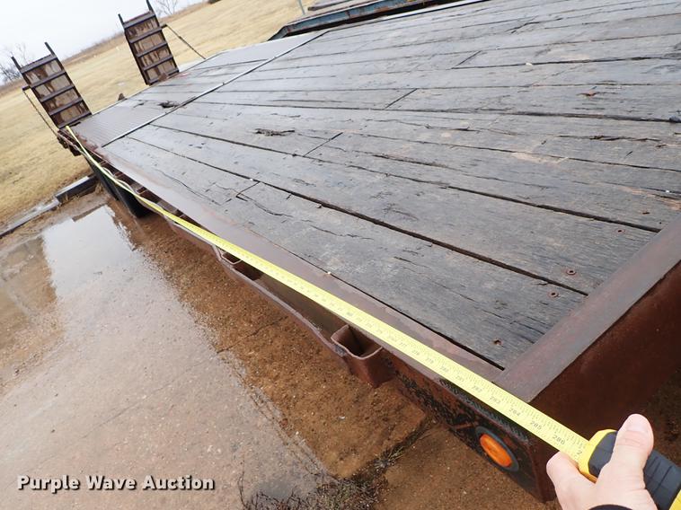 image for item DF8779 2000 Sure Pull equipment trailer