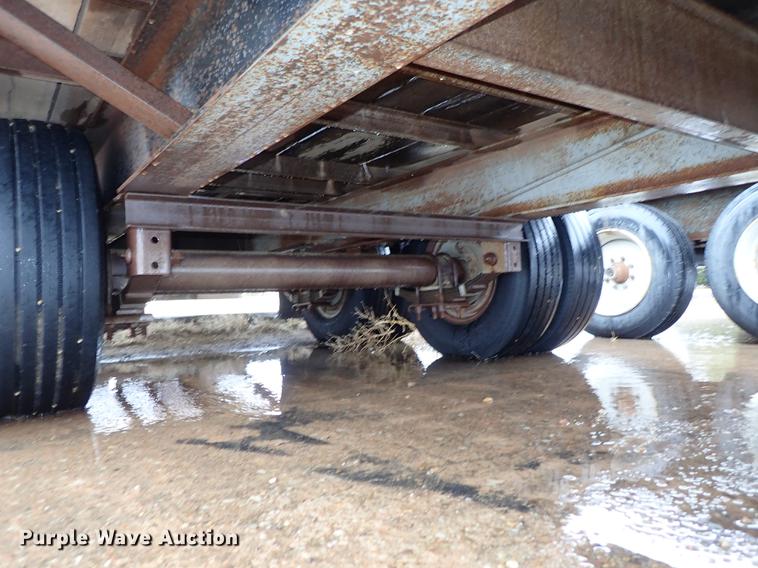 image for item DF8779 2000 Sure Pull equipment trailer