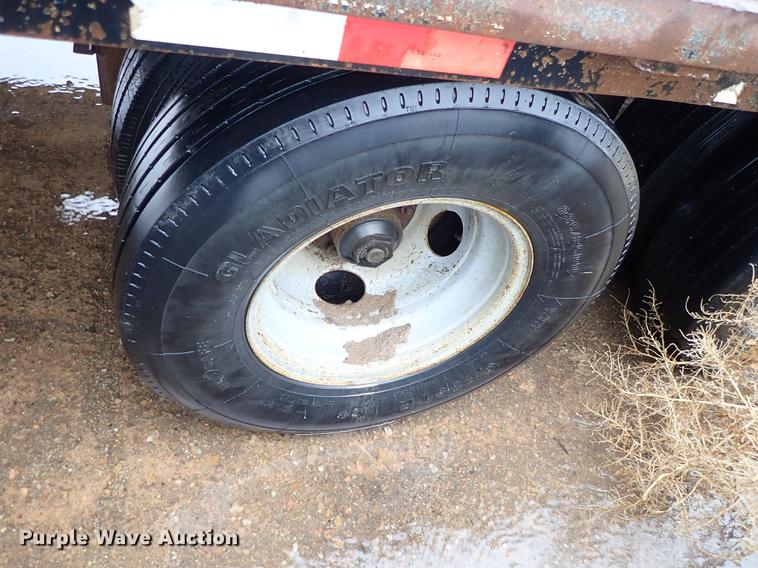 image for item DF8779 2000 Sure Pull equipment trailer