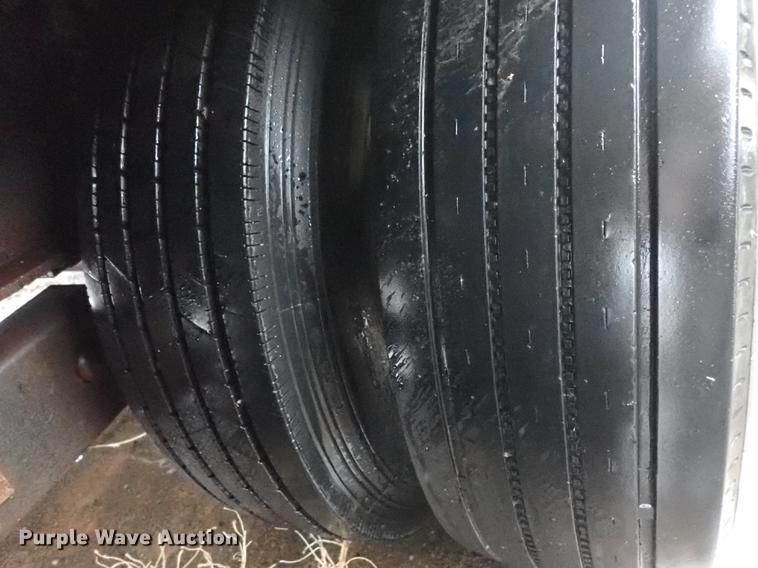 image for item DF8779 2000 Sure Pull equipment trailer