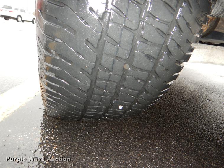 image for item DG0919 2005 Ford F150 Lariat SuperCrew pickup truck