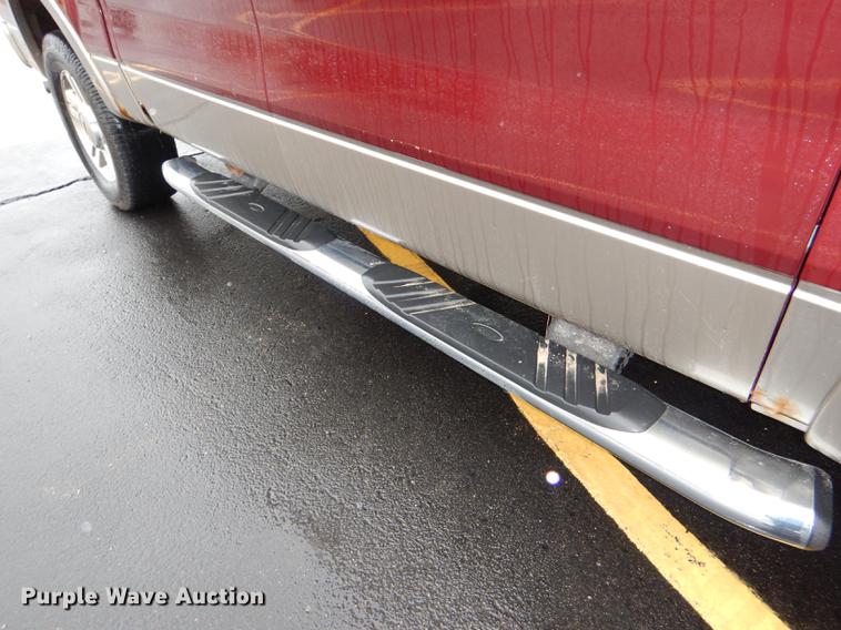 image for item DG0919 2005 Ford F150 Lariat SuperCrew pickup truck