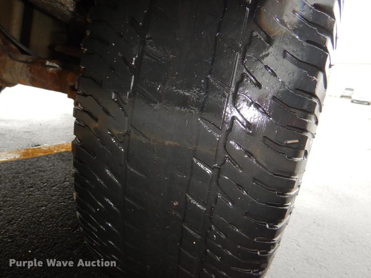 image for item DG0919 2005 Ford F150 Lariat SuperCrew pickup truck