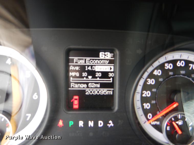 image for item DG0986 2013 Dodge Ram 1500 Crew Cab pickup truck