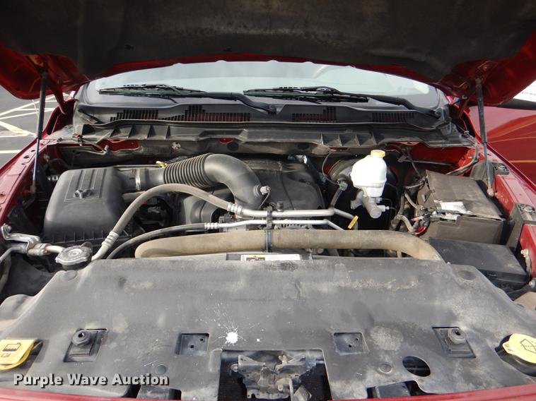 image for item DG0986 2013 Dodge Ram 1500 Crew Cab pickup truck