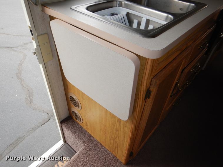 image for item DG0989 1991 Ford Econoline E350 Winnebago Warrior RV