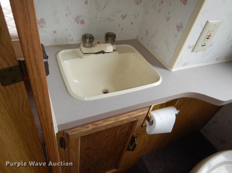 image for item DG0989 1991 Ford Econoline E350 Winnebago Warrior RV