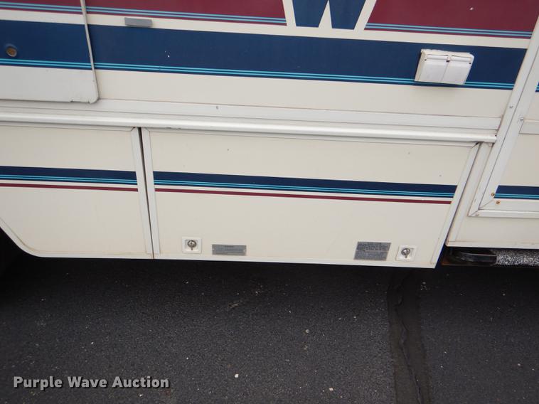 image for item DG0989 1991 Ford Econoline E350 Winnebago Warrior RV