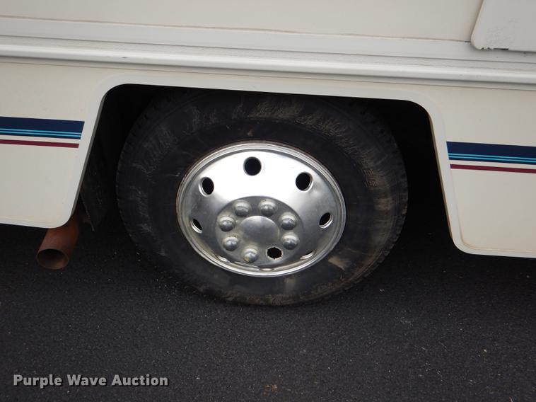 image for item DG0989 1991 Ford Econoline E350 Winnebago Warrior RV