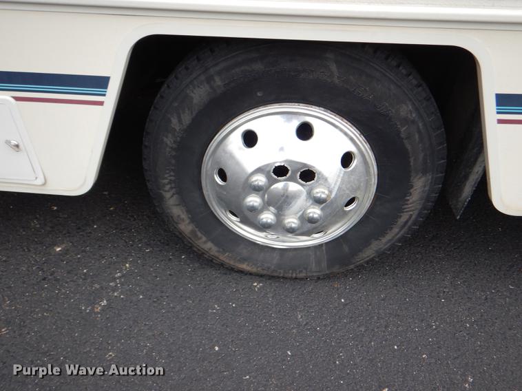 image for item DG0989 1991 Ford Econoline E350 Winnebago Warrior RV