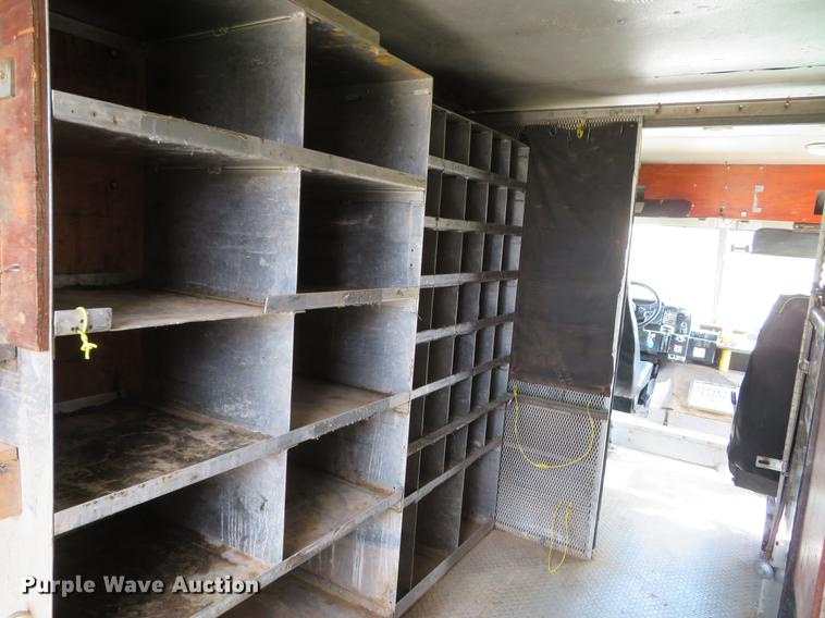 image for item DG3947 2000 Freightliner MT45 delivery truck