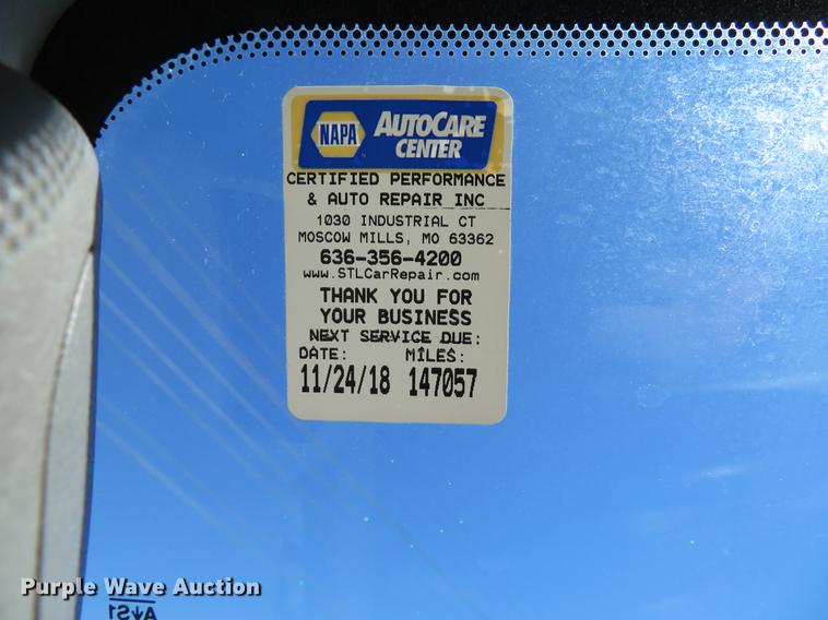 image for item DG3955 2004 Ford F450 Super Duty Crew Cab utility bed truck