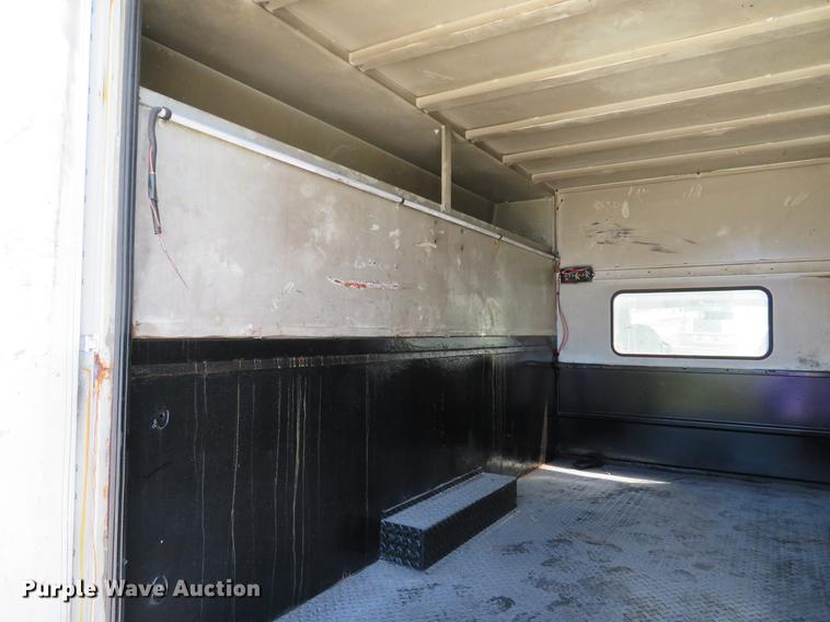 image for item DG3955 2004 Ford F450 Super Duty Crew Cab utility bed truck