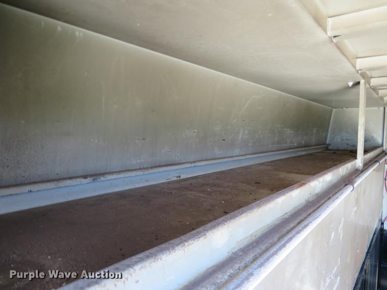 image for item DG3955 2004 Ford F450 Super Duty Crew Cab utility bed truck