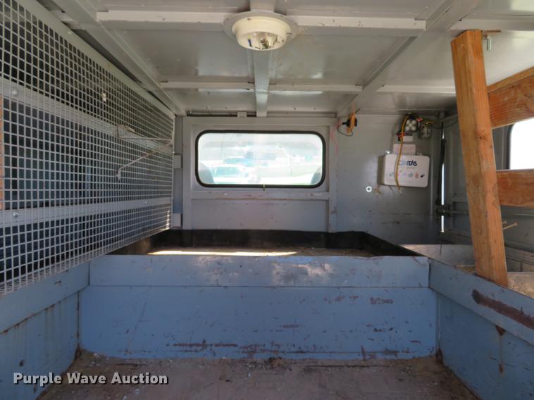 image for item DG3956 2003 Ford F250  Super Duty XL utility bed pickup truck