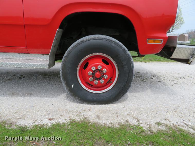 image for item DG3964 1979 Dodge Ram Power Wagon 400 Mini Attack pumper fire truck