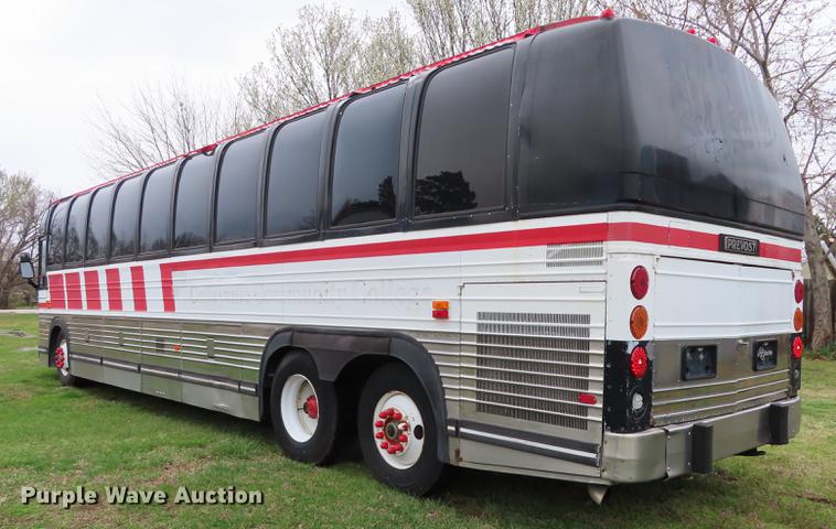 image for item DN9039 1985 Prevost coach bus