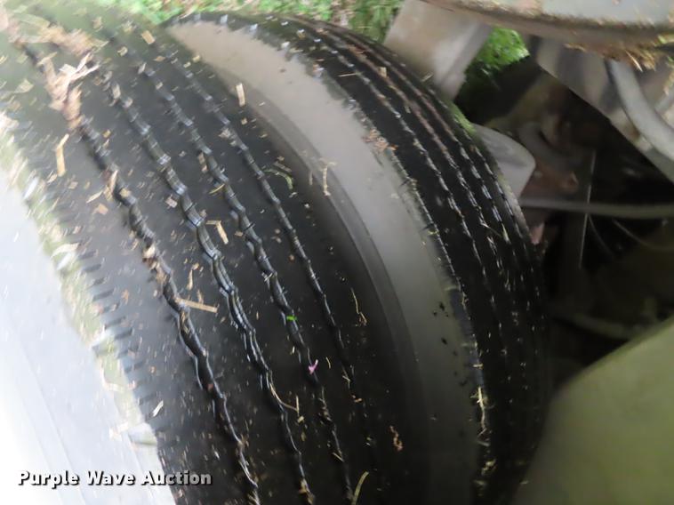 image for item DN9039 1985 Prevost coach bus