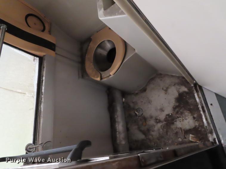 image for item DN9039 1985 Prevost coach bus