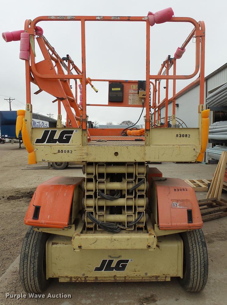 image for item DX9174 2001 JLG 3369 rough terrain scissor lift